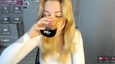 Helen sven online show from 03.14.26