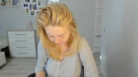 Helen sven online show from 07.17.26