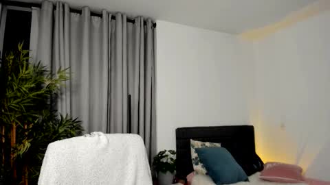 helen_miller online show from 02.22.26