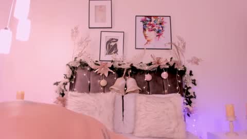 Helen  online show from 12.04.24