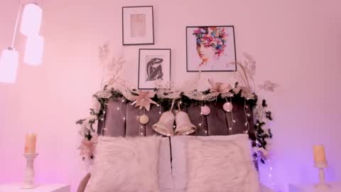 Helen  online show from 12.04.24