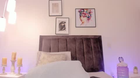 Helen  online show from 02.06.25