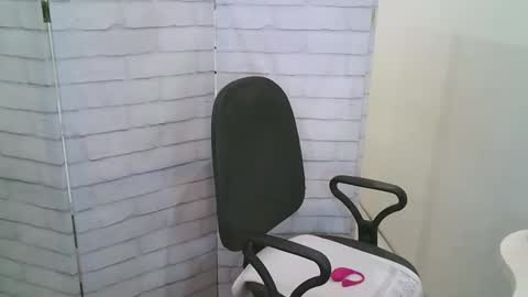 Helen online show from 02.25.26