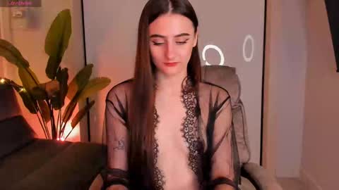 Helen online show from 12.20.24