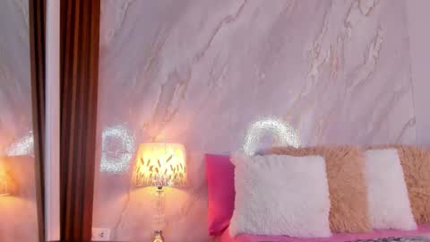 Snapshot of helena_santos01 chatting on 02.11.26 Helena Santos online show from 02.11.26