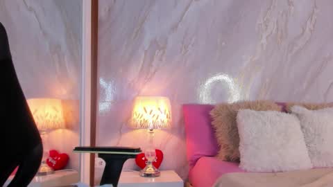 Snapshot of helena_santos01 chatting on 03.03.26 Helena Santos online show from 03.03.26