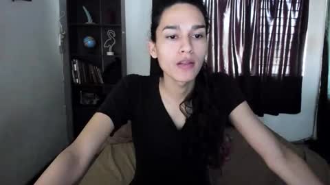 Snapshot of helena_spellman chatting on 04.06.26 helena_spellman online show from 04.06.26