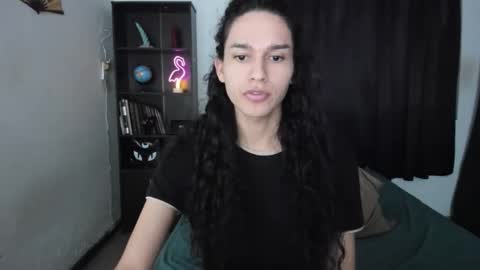 Snapshot of helena_spellman chatting on 05.30.26 helena_spellman online show from 05.30.26
