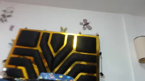 Snapshot of helenahotwet chatting on 10.12.25 helenahotwet online show from 10.12.25