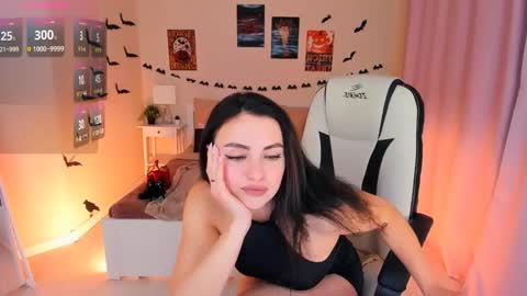 Helena online show from 11.02.25