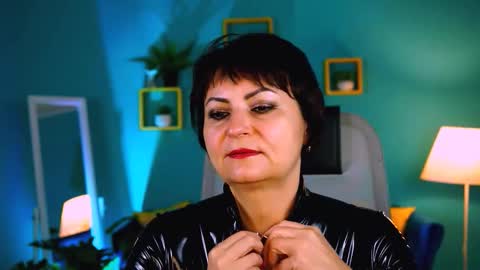 helenbeler online show from 11.17.25