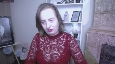 Helen online show from 11.05.25