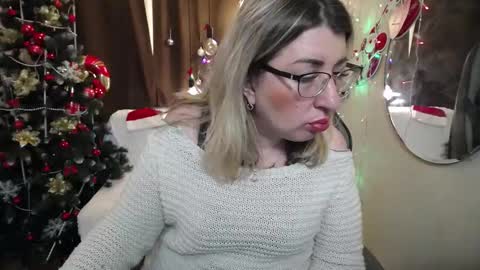 helenenigma online show from 01.22.25