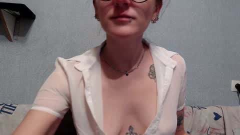 HelenRed online show from 01.16.25