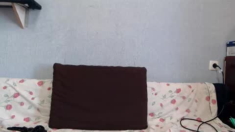 Snapshot of helenred chatting on 11.15.25 HelenRed online show from 11.15.25