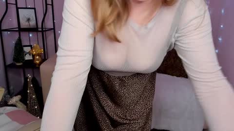 Helen online show from 12.17.24