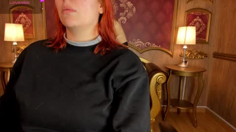 Helen or Hells online show from 09.26.25