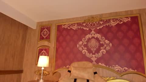 Helen or Hells online show from 09.27.25