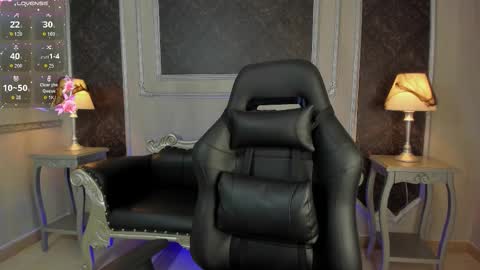 Helen or Hells online show from 10.16.25