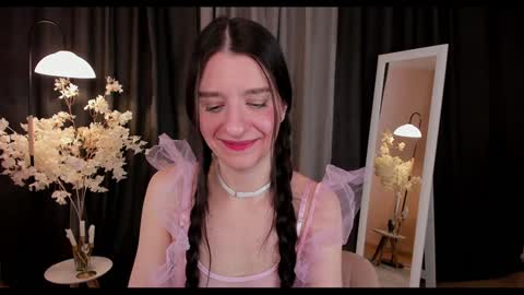 Helen online show from 02.01.25