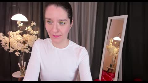 Helen online show from 02.15.25