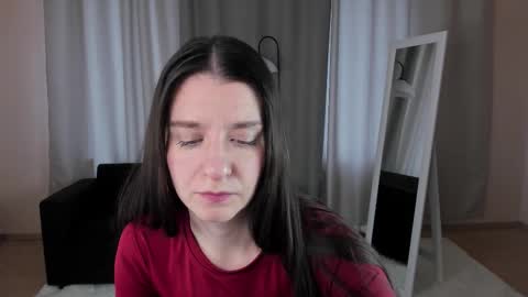 Helen online show from 10.04.25