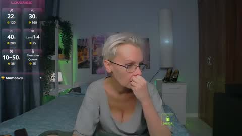 Helga online show from 12.04.24