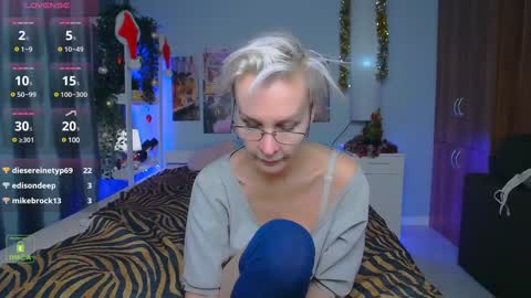 Helga online show from 12.23.24