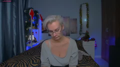Helga online show from 01.05.25