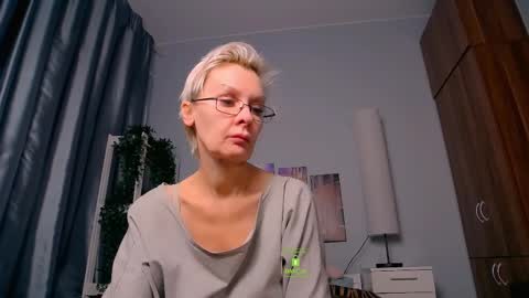 Helga online show from 02.11.25