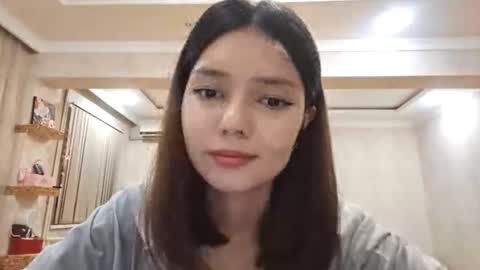 Snapshot of helgakraszewski chatting on 09.16.25 Alice online show from 09.16.25