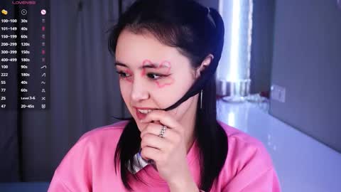 Snapshot of helgamartin chatting on 02.09.26 Aurora online show from 02.09.26