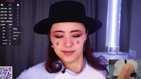 Snapshot of helgamartin chatting on 03.02.26 Aurora online show from 03.02.26