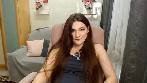 Snapshot of helgamun chatting on 09.15.25 helgamun online show from 09.15.25