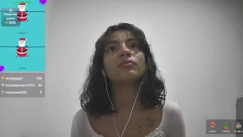 Snapshot of helia_n_amy chatting on 12.23.24 Helia Transfem and Amy online show from 12.23.24