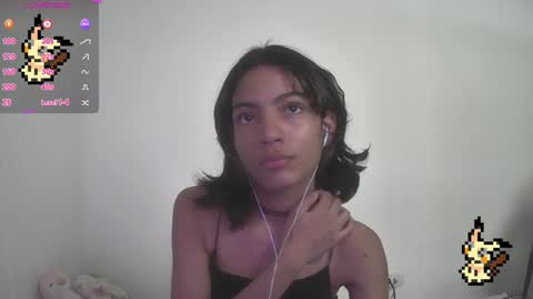Snapshot of helia_n_amy chatting on 01.23.25 Helia Transfem and Amy online show from 01.23.25