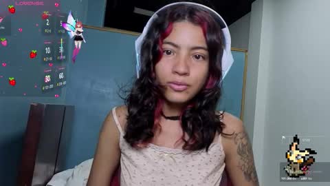 Snapshot of helia_n_amy chatting on 09.09.25 Helia Transfem and Amy online show from 09.09.25