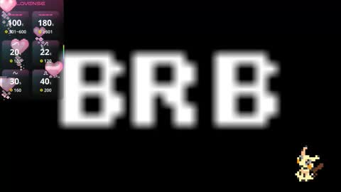 Snapshot of helia_n_amy chatting on 10.16.25 Helia Transfem and Amy online show from 10.16.25