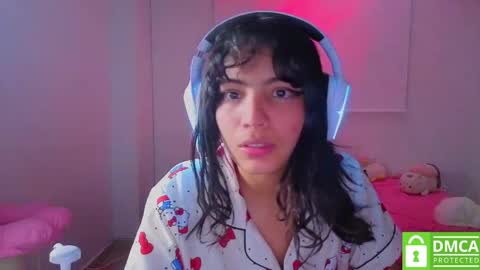 Helia Transfem and Amy online show from 03.27.26