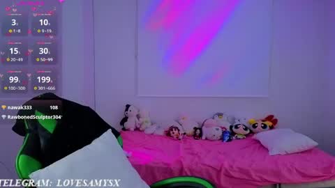 Snapshot of helia_n_amy chatting on 04.24.26 Helia Transfem and Amy online show from 04.24.26
