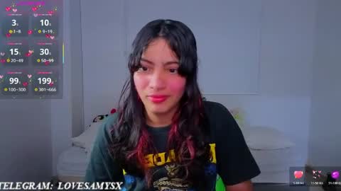 Snapshot of helia_n_amy chatting on 04.28.26 Helia Transfem and Amy online show from 04.28.26
