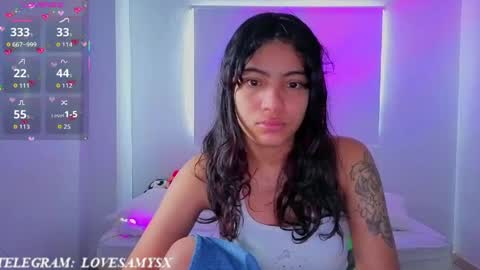 Snapshot of helia_n_amy chatting on 04.29.26 Helia Transfem and Amy online show from 04.29.26