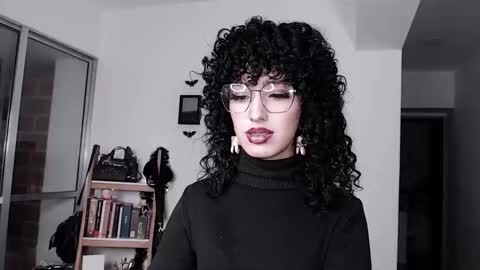 Snapshot of hell_666_xxx chatting on 10.31.25 cher online show from 10.31.25