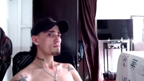 Snapshot of hell_boy66 chatting on 05.21.26 Eros online show from 05.21.26