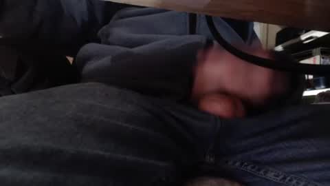 Hellainches8 online show from 01.20.25