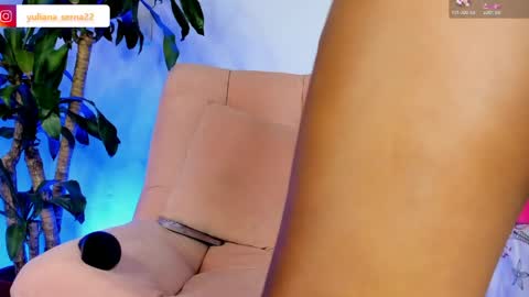 Snapshot of hellen_hylls chatting on 05.14.26 Hellen online show from 05.14.26