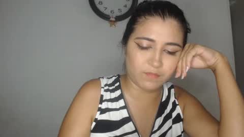 Snapshot of hellennmoon chatting on 12.26.24 Hellen online show from 12.26.24
