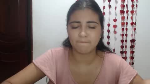 Snapshot of hellennmoon chatting on 02.25.25 Hellen online show from 02.25.25