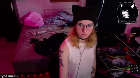 Snapshot of hellfire_girl chatting on 06.04.26 Hayley online show from 06.04.26