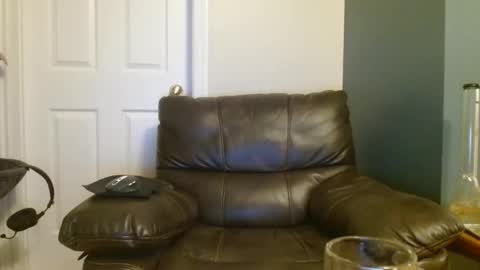 Snapshot of hellflow chatting on 10.14.25 hellflow online show from 10.14.25